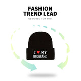 2PCS “I ❤️ My Wife / I ❤️ My Husband” Beanie Set – Couple Winter Hats