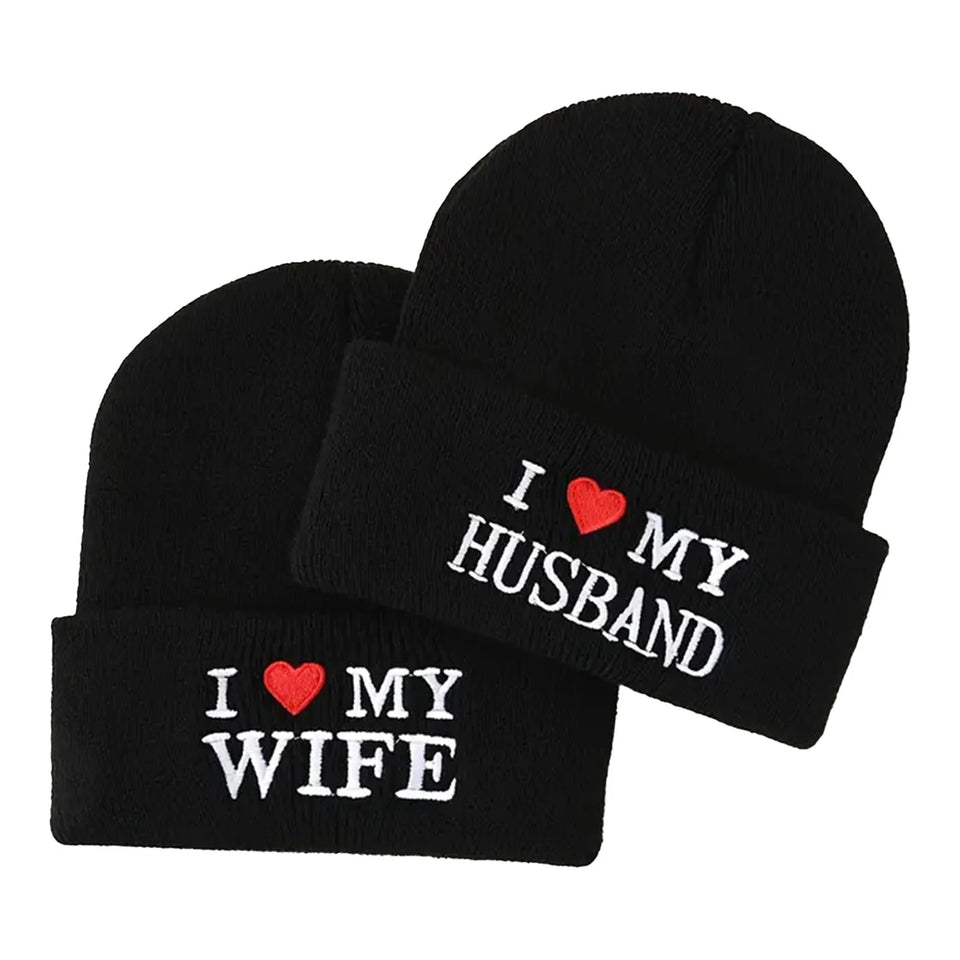 2PCS “I ❤️ My Wife / I ❤️ My Husband” Beanie Set – Couple Winter Hats